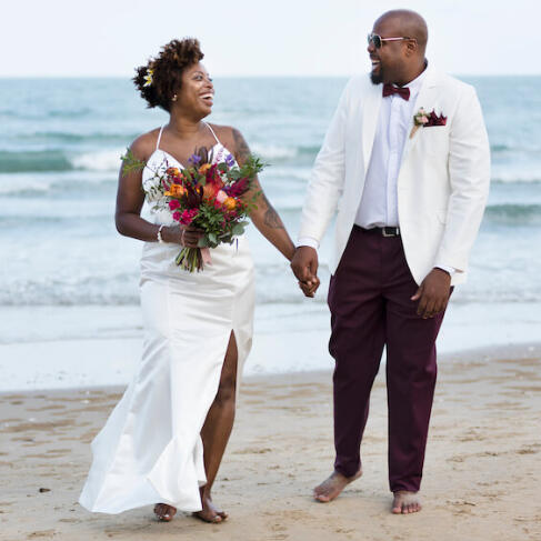 Beach Wedding Celebrant Overseas Wedding Celebrant